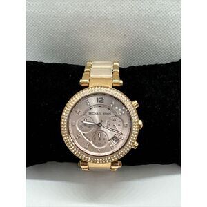 Michael Kors Parker MK5896 Women Rose Gold Analog Dial Quartz Wrist Watch JNA383
